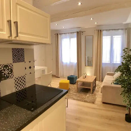 Apartment Dans Le Quartier Typique Du Vieil *